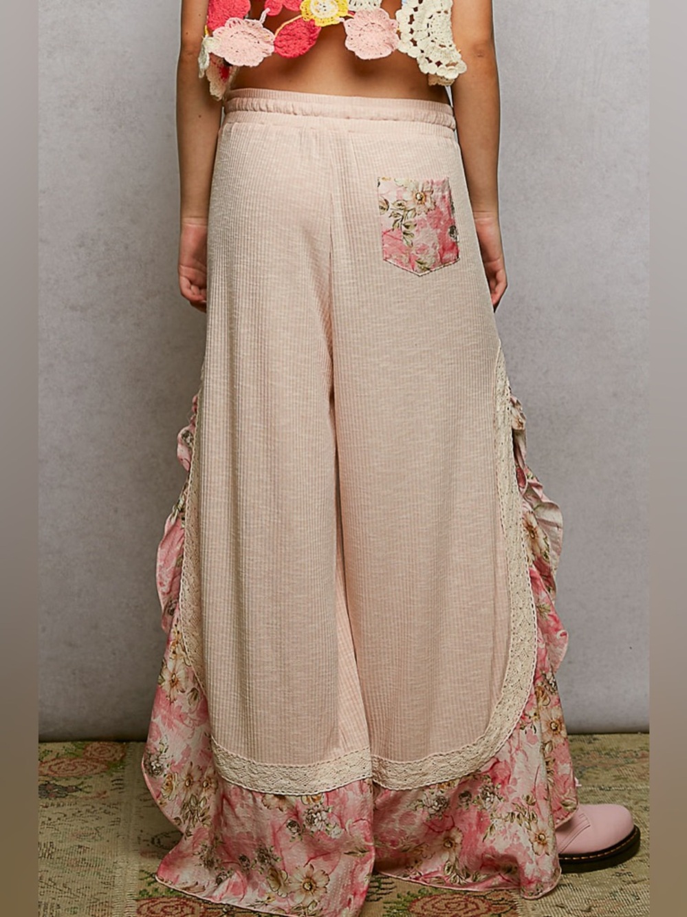 POL Home Sweet Harmony Floral Ruffle Pants - Picture 3 of 5